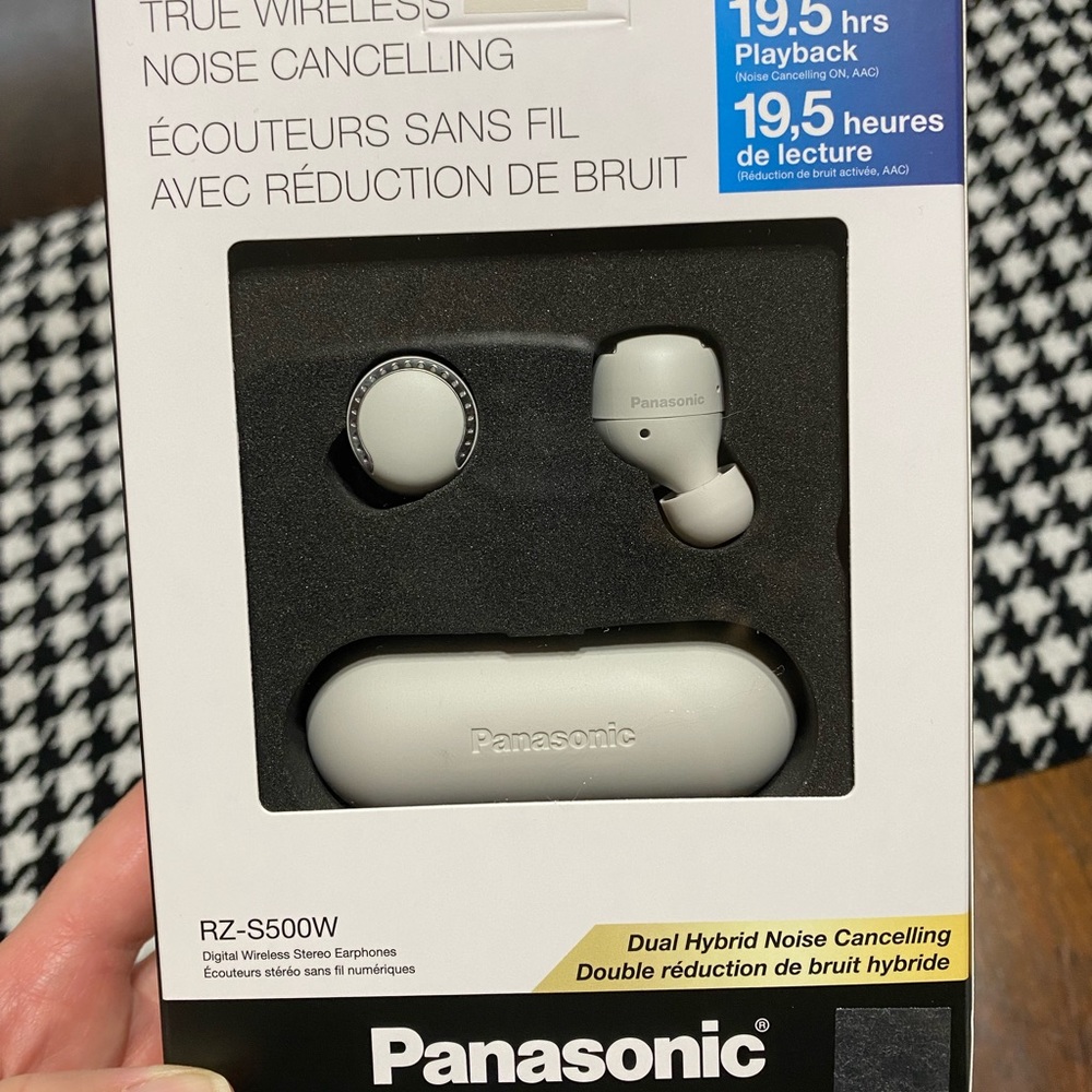 Panasonic True Wireless Bluetooth Earphones with Dual Hybrid Noise Cancelling